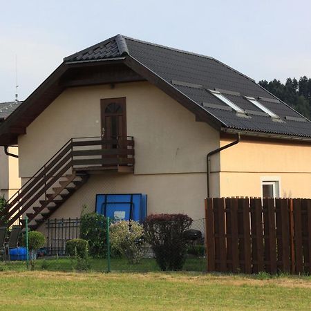 Apartman Pod Cernou Horou Rožnov pod Radhoštěm Extérieur photo