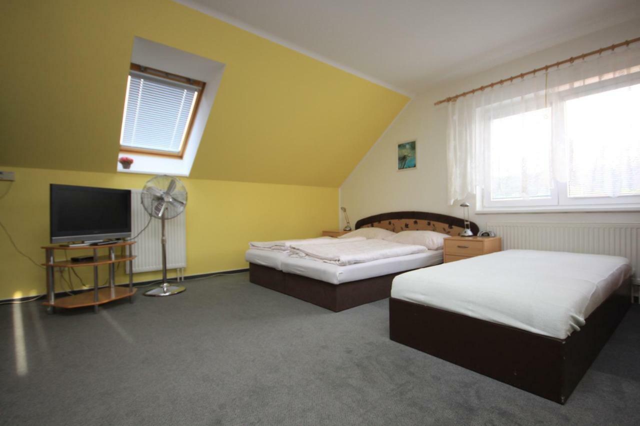 Apartman Pod Cernou Horou Rožnov pod Radhoštěm Extérieur photo
